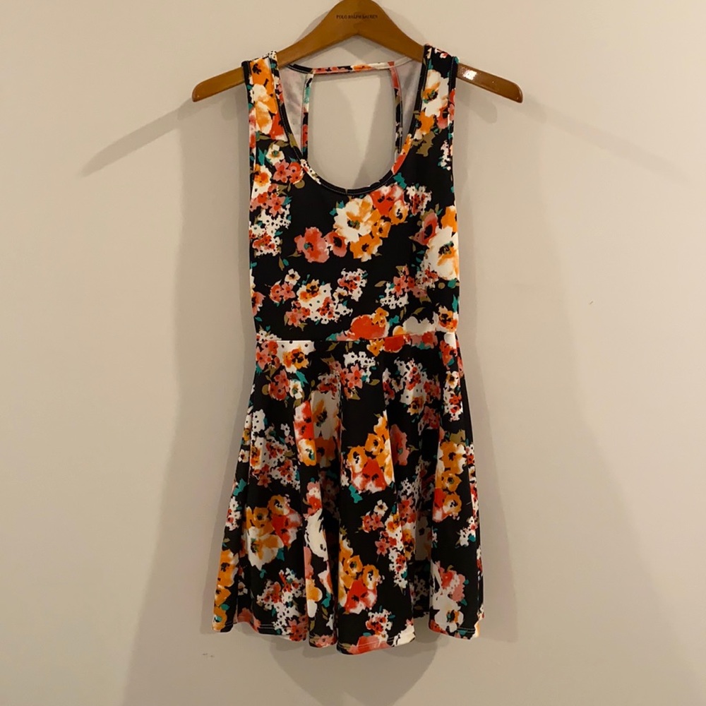 Banana, Size S, black Floral dress